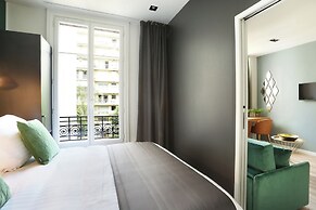 YAYS Paris Zola by Numa