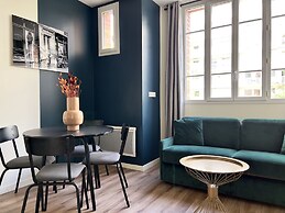 YAYS Paris Zola by Numa