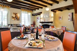 Logis Hôtel du Dauphin