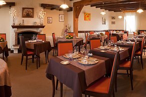 Logis Hôtel du Dauphin