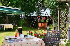 Logis Hôtel du Dauphin