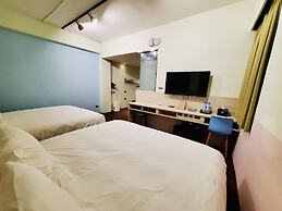 Slow Wow Hot Spring Hotel