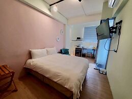 Slow Wow Hot Spring Hotel