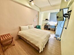 Slow Wow Hot Spring Hotel