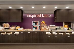 Home2 Suites by Hilton Menomonee Falls Milwaukee