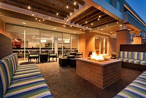 Home2 Suites by Hilton Menomonee Falls Milwaukee