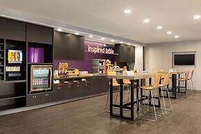 Home2 Suites by Hilton Menomonee Falls Milwaukee