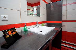 Naiades Luxury Apartments