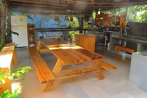 Bambu Hostel