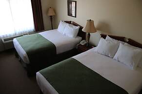 Edgewood Hotel & Suites