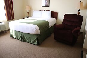 Edgewood Hotel & Suites