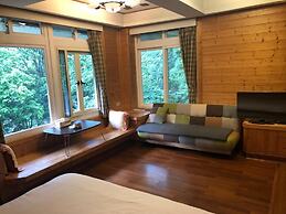 Fuyam Tourist Home