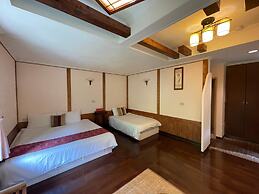 Fuyam Tourist Home