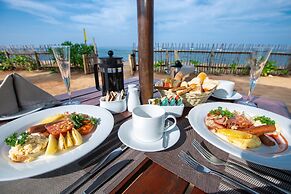 Earl's Reef Hotel