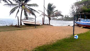 Earl's Reef Hotel