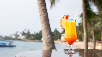 Earl's Reef Hotel