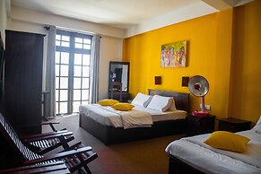 Manudi Glenfallsedge Rest