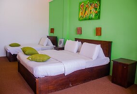 Manudi Glenfallsedge Rest