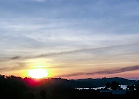 Manudi Glenfallsedge Rest