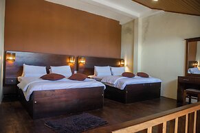 Manudi Glenfallsedge Rest