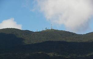 Manudi Glenfallsedge Rest