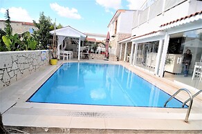 Alacati Eldoris Otel