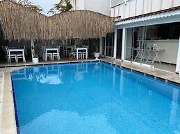 Alacati Eldoris Otel