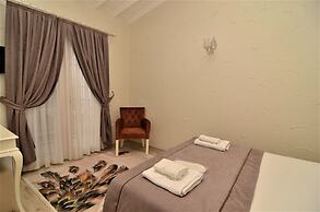 Alacati Eldoris Otel