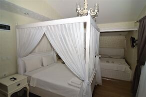 Alacati Eldoris Otel