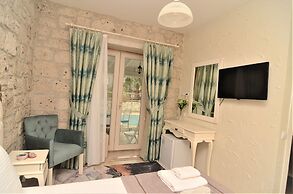 Alacati Eldoris Otel