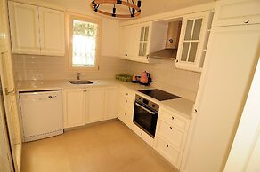 Alacati Eldoris Otel