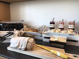 MaisonMe Boutique Hotel - Adults Only