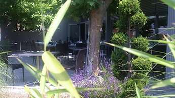 Logis Hostellerie St Germain