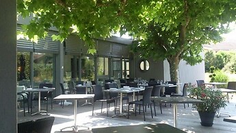 Logis Hostellerie St Germain