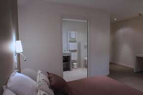 Logis Hostellerie St Germain