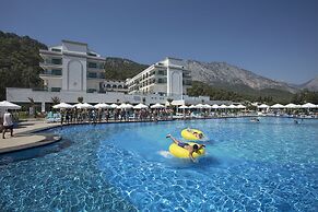 Dosinia Luxury Resort