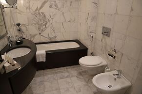 Millennium Central Kuwait Downtown