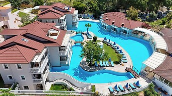 Mozaik Swim Up Hotel and Apartments