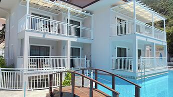 Mozaik Swim Up Hotel and Apartments