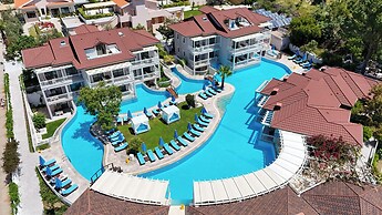 Mozaik Swim Up Hotel and Apartments