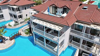 Mozaik Swim Up Hotel and Apartments