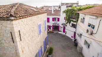Alacati Alanur Otel