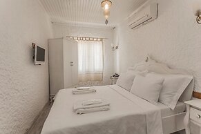 Alacati Alanur Otel