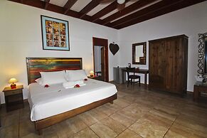 Takamaka Green Village