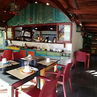 Takamaka Green Village