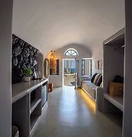 Nostos Apartments