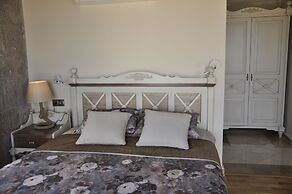 Assos Sunaba Kasri - Special Class