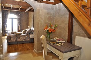 Assos Sunaba Kasri - Special Class