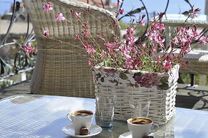 Assos Sunaba Kasri - Special Class