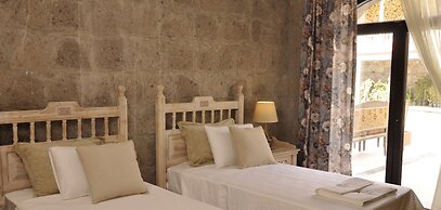 Assos Sunaba Kasri - Special Class